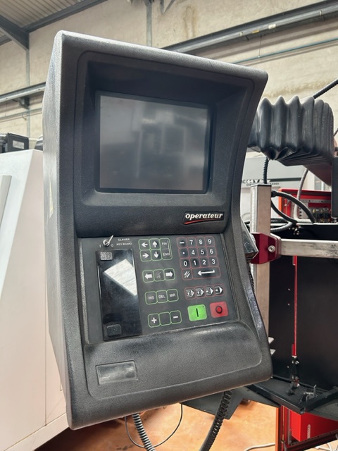 CNC AMADA OPERATEUR